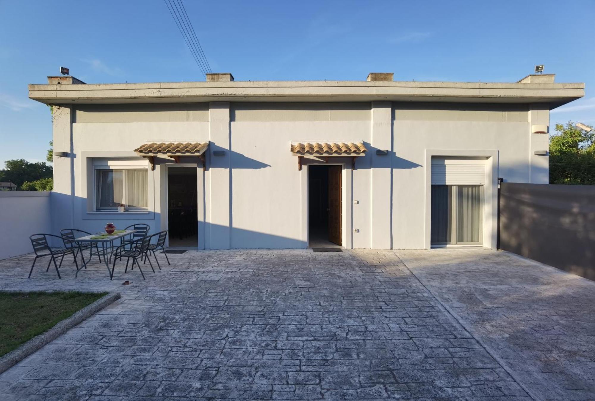 Villa Intemella Kompitsion Экстерьер фото